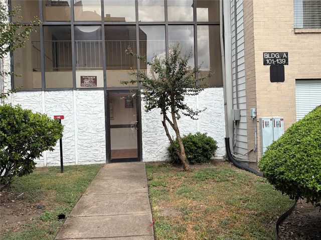 10110 Forum West Drive 224, Houston, TX 77036