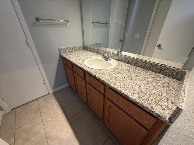 10110 Forum West Drive 224, Houston, TX 77036