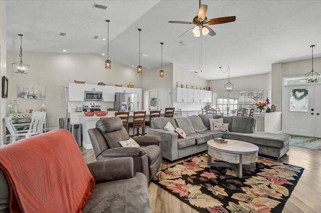 4427 HIGHLAND OAKS CIRCLE, Sarasota, FL 34235