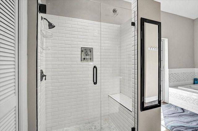 4427 HIGHLAND OAKS CIRCLE, Sarasota, FL 34235