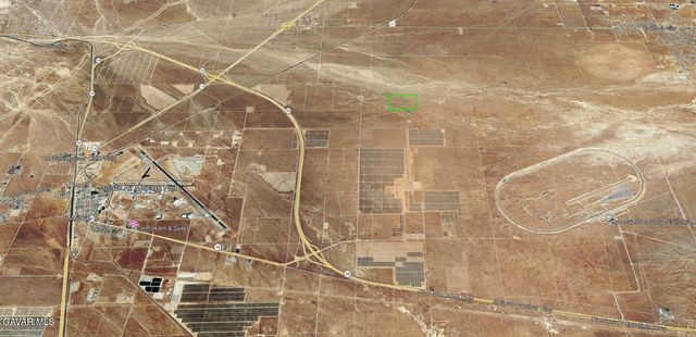 2500 E Rosewood Boulevard, California City, CA 93505