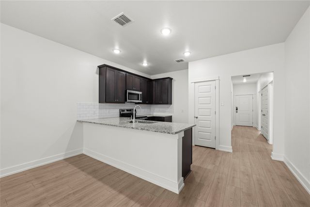 622 Campus Street, Troy, TX 76579