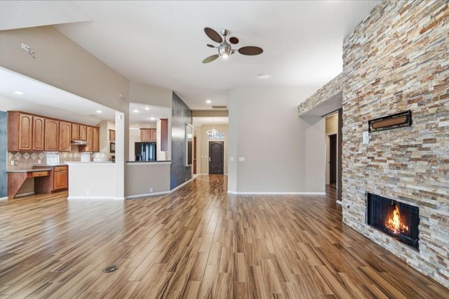 9405 Sundown Drive, Pearland, TX 77584