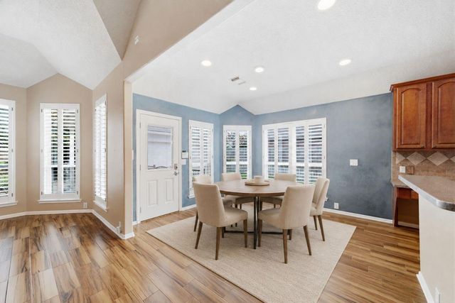 9405 Sundown Drive, Pearland, TX 77584