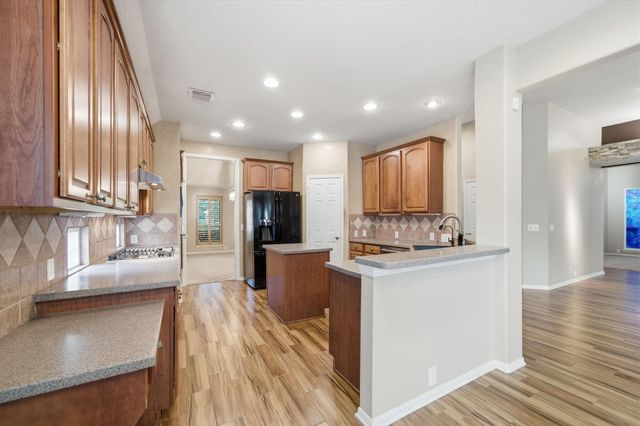 9405 Sundown Drive, Pearland, TX 77584
