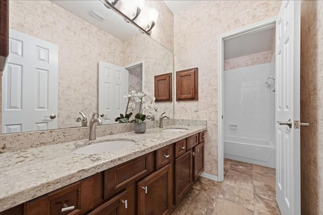 9405 Sundown Drive, Pearland, TX 77584
