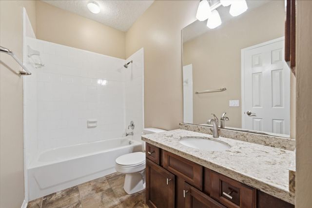 9405 Sundown Drive, Pearland, TX 77584