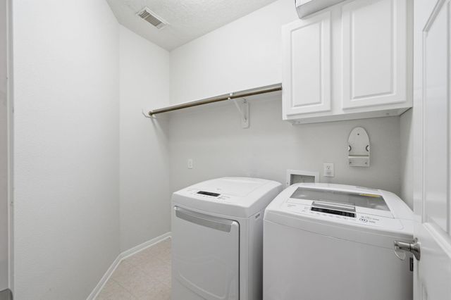 9405 Sundown Drive, Pearland, TX 77584