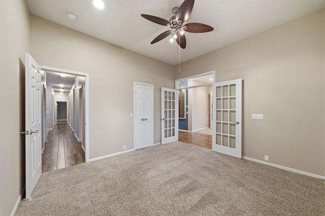 9405 Sundown Drive, Pearland, TX 77584