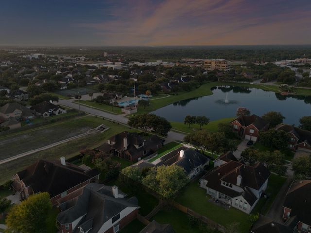 9405 Sundown Drive, Pearland, TX 77584