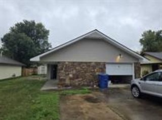 2213 Willow Lane, Miami, OK 74354