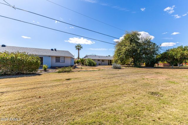 10511 W CLAIR Drive, Sun City, AZ 85351