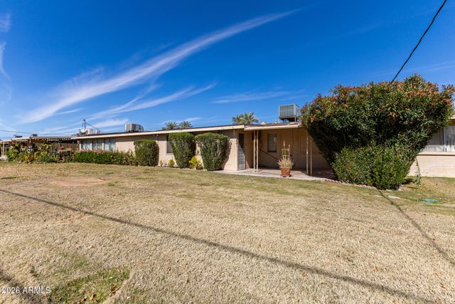 10511 W CLAIR Drive, Sun City, AZ 85351