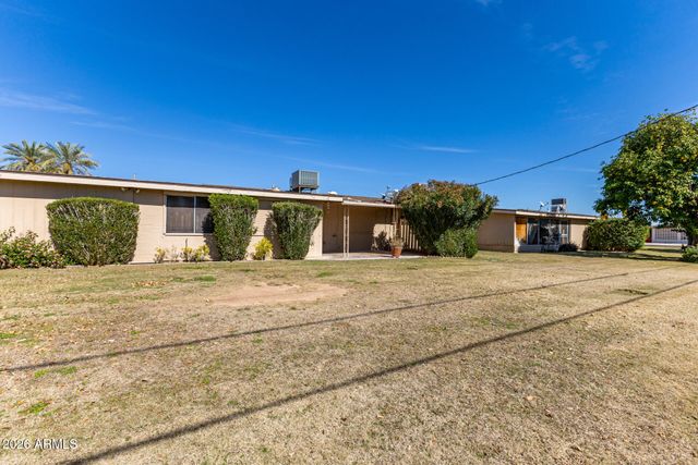 10511 W CLAIR Drive, Sun City, AZ 85351