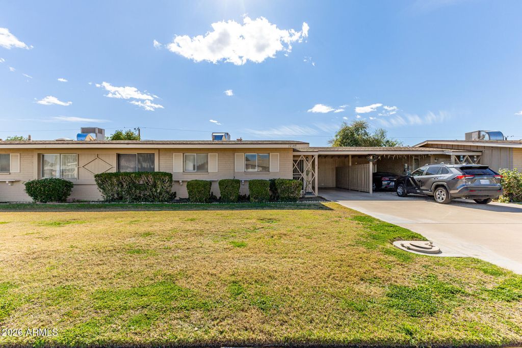 10511 W CLAIR Drive, Sun City, AZ 85351