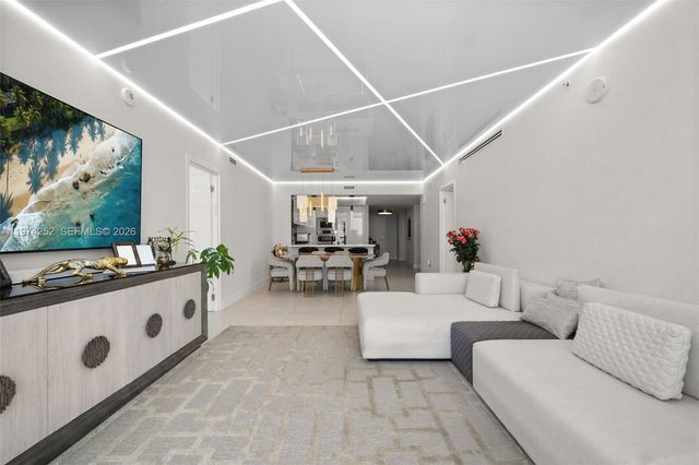 300 Sunny Isles Blvd 4-2003, Sunny Isles Beach, FL 33160