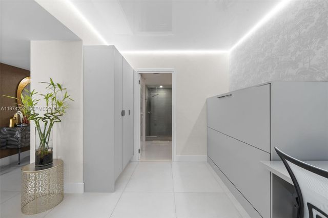 300 Sunny Isles Blvd 4-2003, Sunny Isles Beach, FL 33160