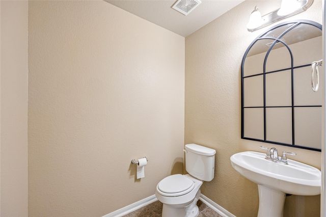 1111 Haye Road, Friendswood, TX 77546