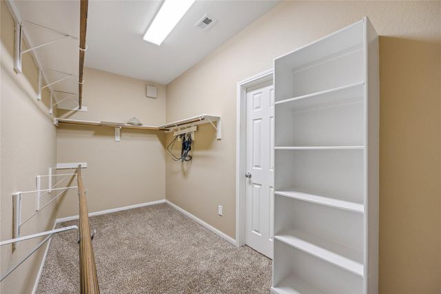 1111 Haye Road, Friendswood, TX 77546