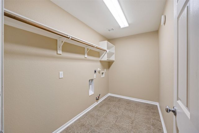 1111 Haye Road, Friendswood, TX 77546