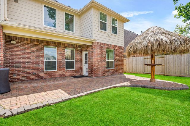 1111 Haye Road, Friendswood, TX 77546