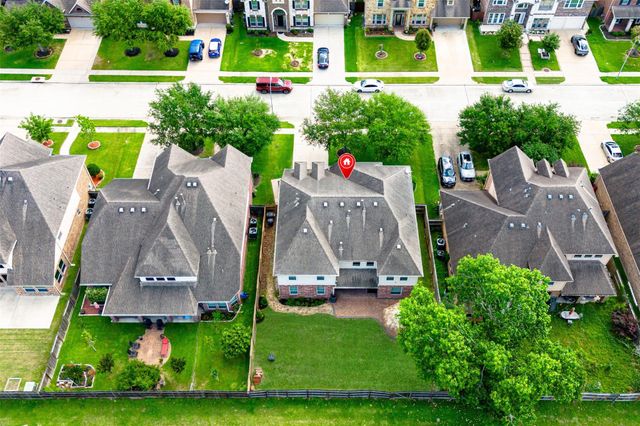 1111 Haye Road, Friendswood, TX 77546