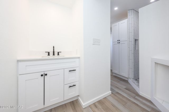 351 S Holcomb Place, Vail, AZ 85641