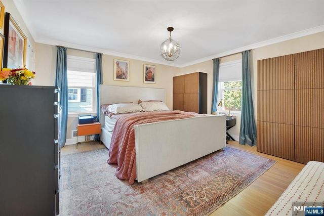 180 Highfield Lane, Nutley, NJ 07110