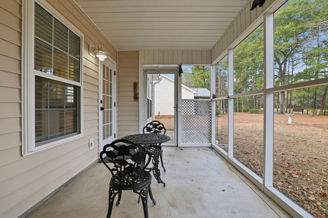 4566 Fringetree Dr., Murrells Inlet, SC 29576