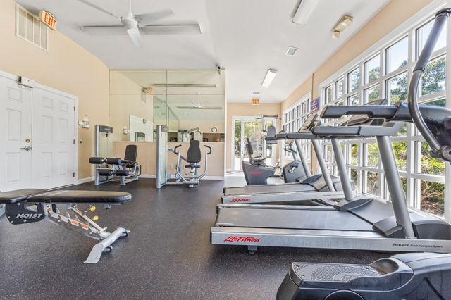 4566 Fringetree Dr., Murrells Inlet, SC 29576