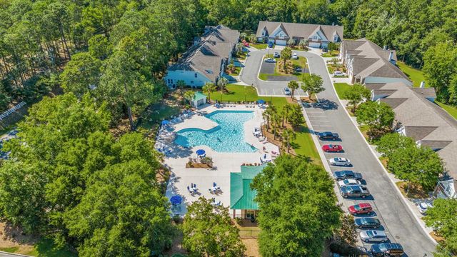 4566 Fringetree Dr., Murrells Inlet, SC 29576