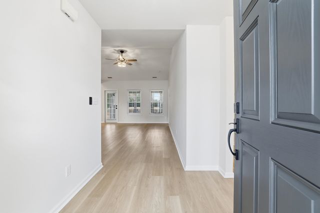 4566 Fringetree Dr., Murrells Inlet, SC 29576