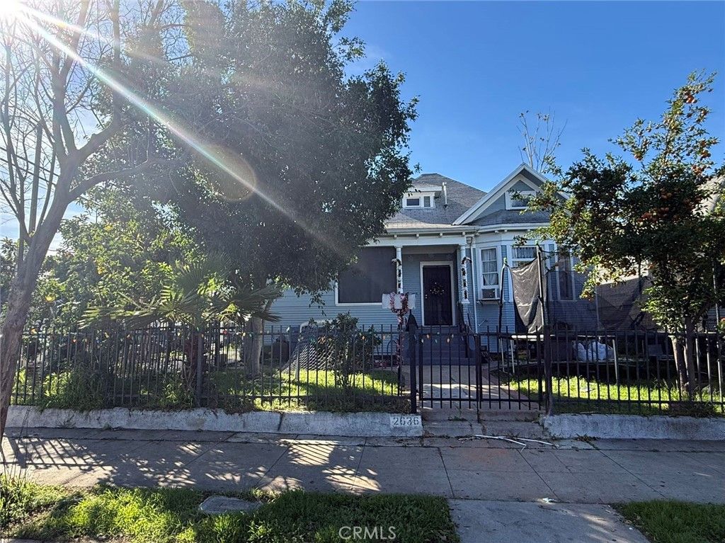 305 S Mott, Los Angeles, CA 90033