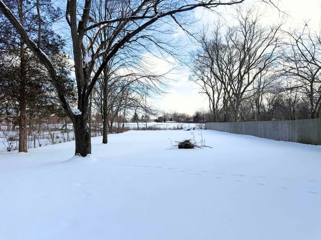 3296 Mills Acres Street, Flint, MI 48506