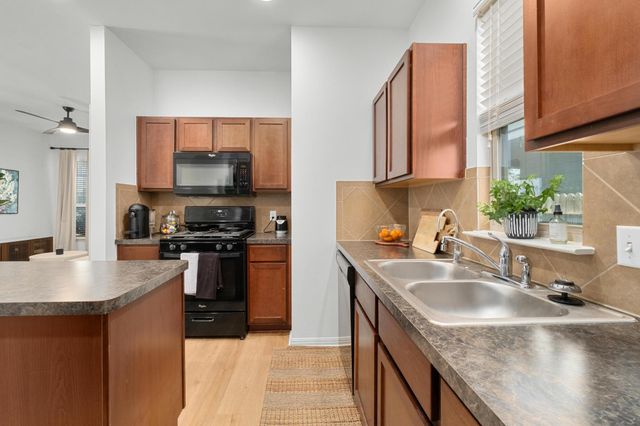 4613 Graceful LN 500, Austin, TX 78725