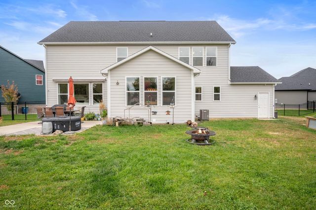 8451 Rockwood Lane, Indianapolis, IN 46259