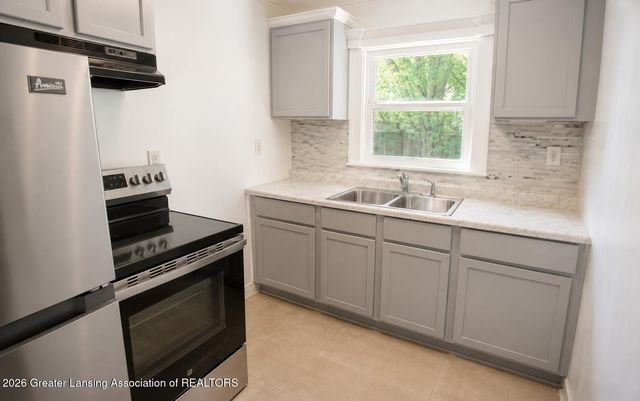 1941 Reo Road, Lansing, MI 48910