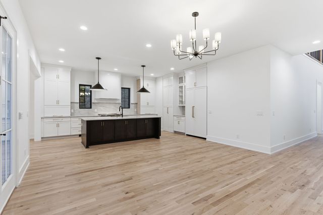 4209B Kirtland Rd, Nashville, TN 37215