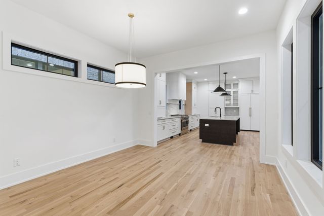 4209B Kirtland Rd, Nashville, TN 37215