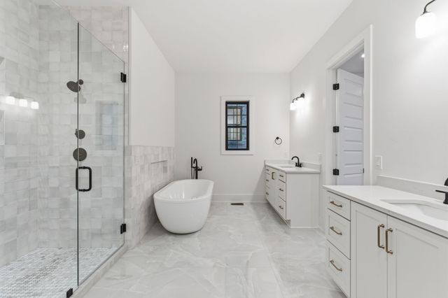 4209B Kirtland Rd, Nashville, TN 37215