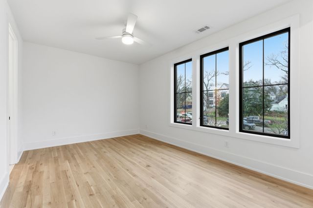 4209B Kirtland Rd, Nashville, TN 37215