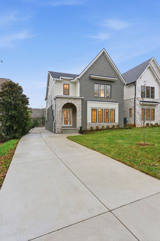 4209B Kirtland Rd, Nashville, TN 37215