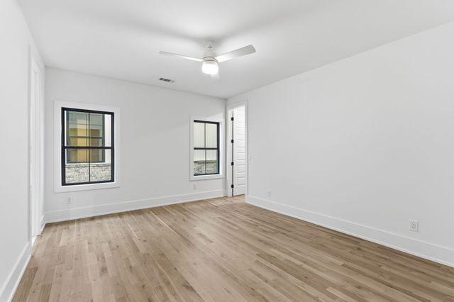 4209B Kirtland Rd, Nashville, TN 37215