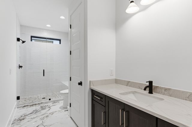 4209B Kirtland Rd, Nashville, TN 37215