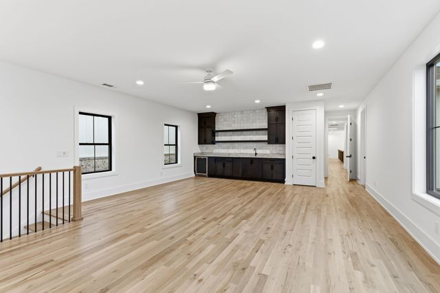 4209B Kirtland Rd, Nashville, TN 37215