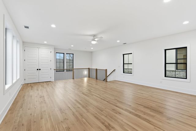 4209B Kirtland Rd, Nashville, TN 37215