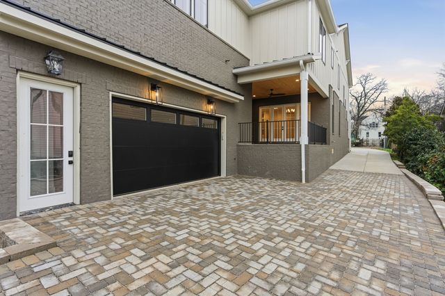 4209B Kirtland Rd, Nashville, TN 37215