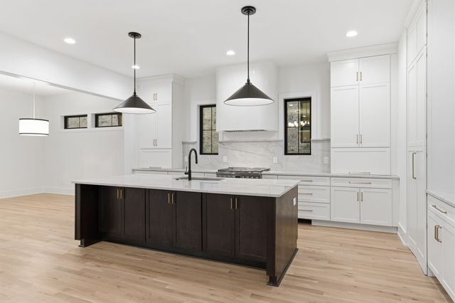 4209B Kirtland Rd, Nashville, TN 37215