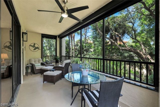 6520 Valen WAY 104, Naples, FL 34108