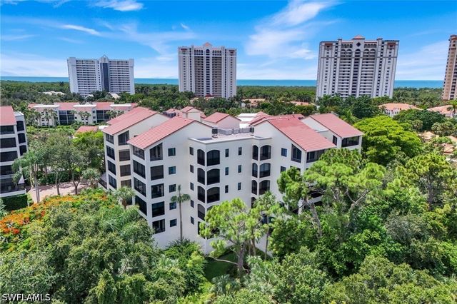 6520 Valen WAY 104, Naples, FL 34108